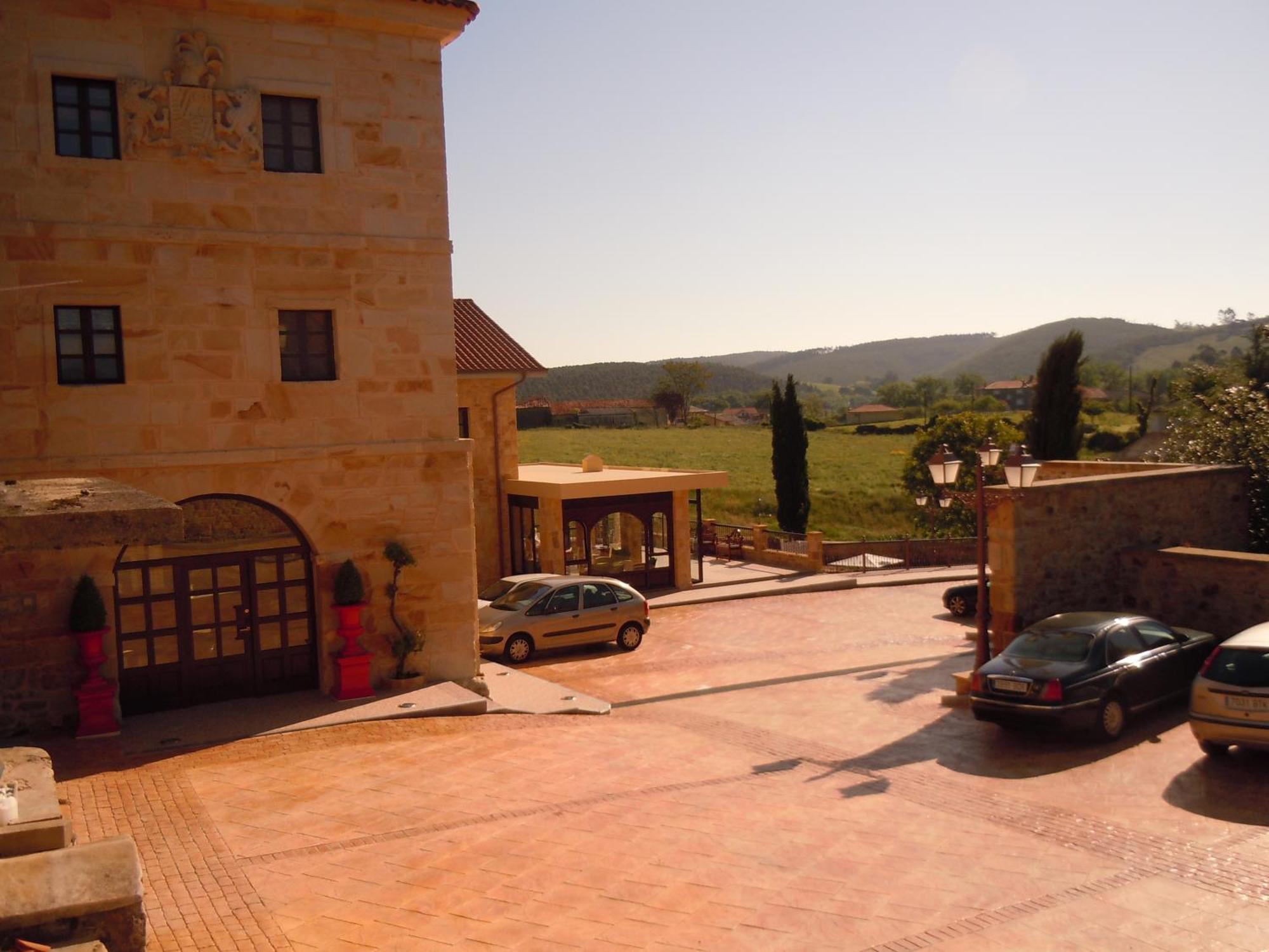 Posada La Torre De Los Isla & Spa Beranga Exteriör bild